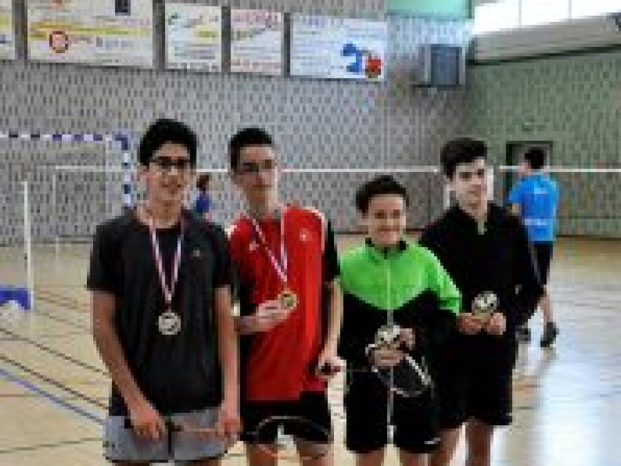 16/ Finale pour Benjamin KREMPP en DH Cadet au Grand prix jeunes du Pélican avec Colin TIMON-DAVID du club de Simiane.