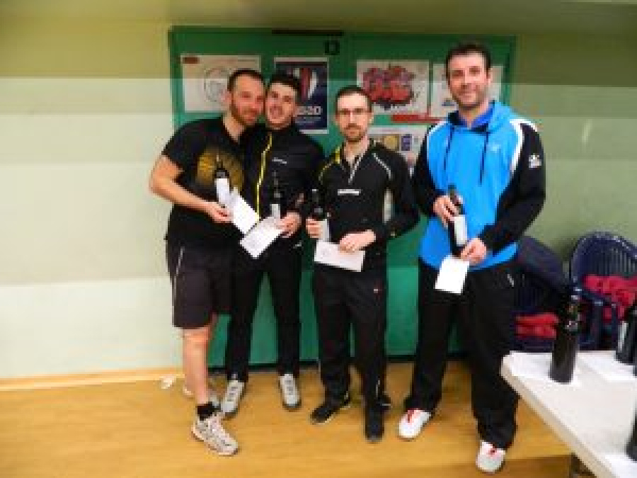 10 / Victoire d’ Antoine Wodniack avec Romain Mallet (ASAH) en double R6 au 6ème tournoi du pélican (16 décembre).