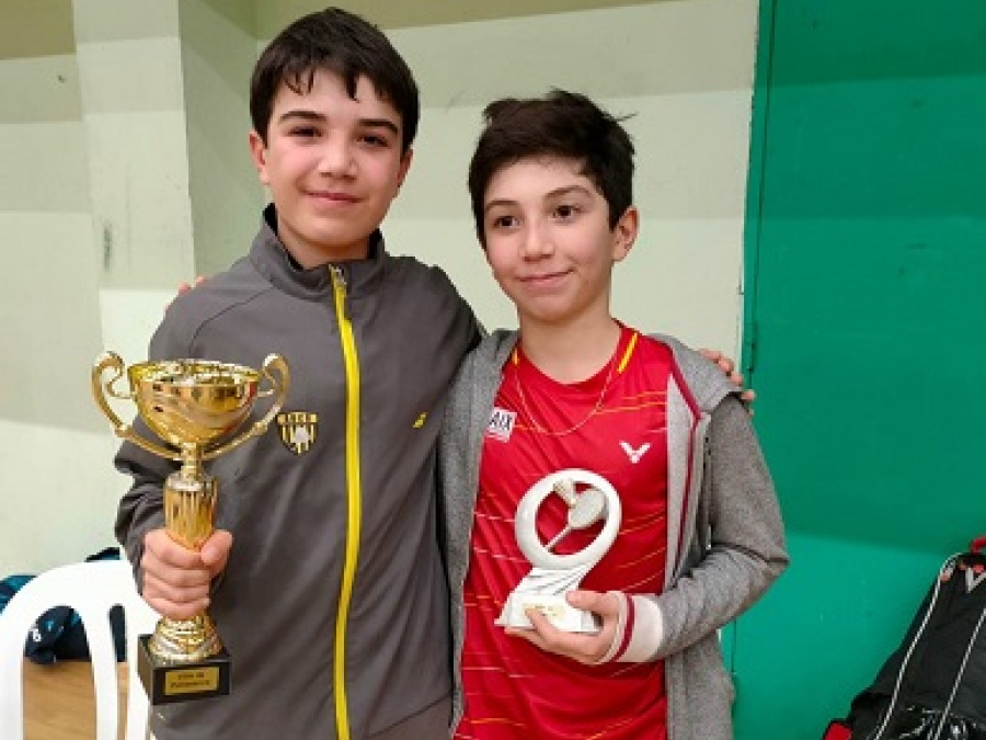 Simple Homme U15 Minime Série 1 : Victoire de Emile MOUSSAVI et Finale pour Victor MOUSSAVI