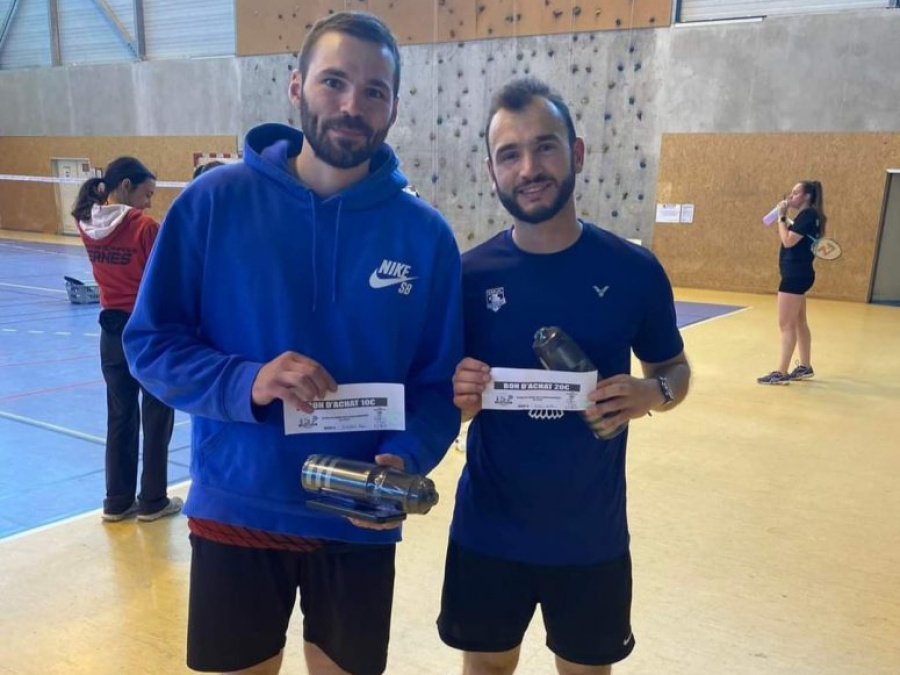 Finale pour Mike au tournoi de Salon en simple série 5